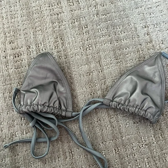 PrettyLittleThing Swim Pretty Little Thing Reflective Bikini